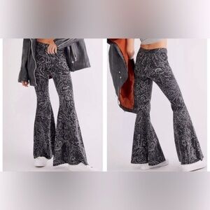 We the Free | Float on Flare | Sz 26